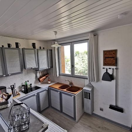 ויטרולה Guest House Provencal חדר תמונה
