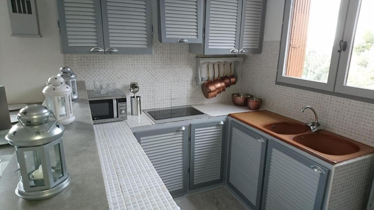 ויטרולה Guest House Provencal מראה חיצוני תמונה